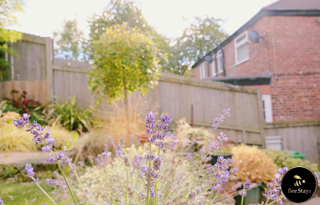 Bee Stays - Caldecott House Манчестер Экстерьер фото
